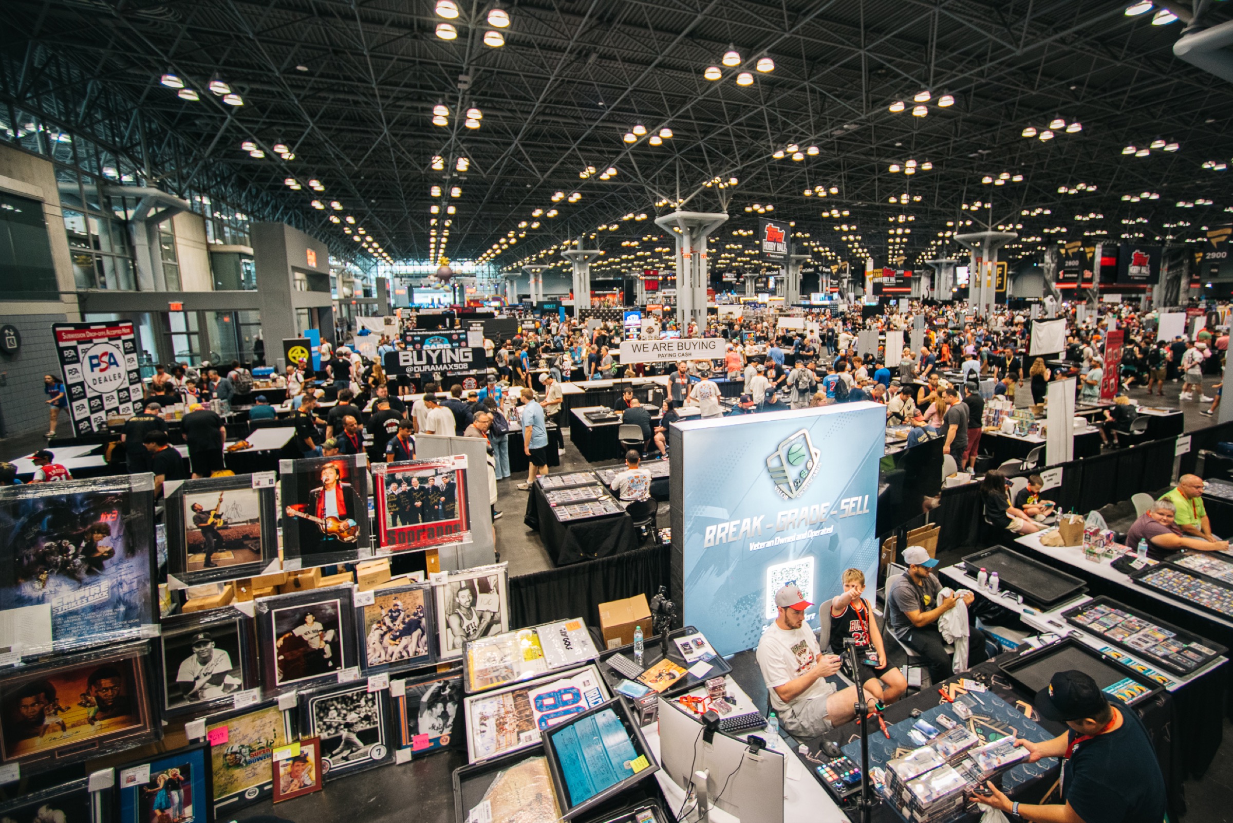 Event venue floor at Fanatics Fest